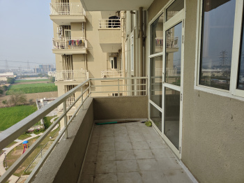 3bhk semi furnished flat for rent
