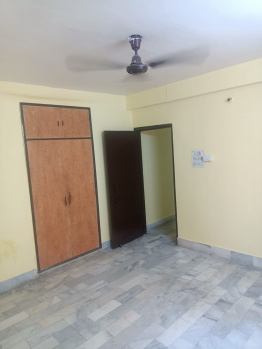 2 bhk flat rent in prime location.
