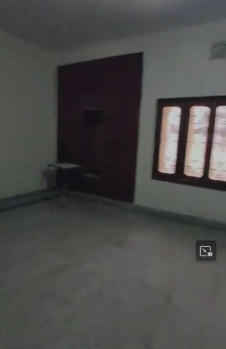 3 bhjk house ground floorin lalpur