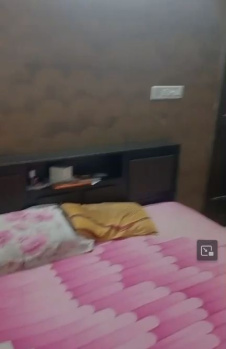 3 bhk furnished flat sale in ratu road