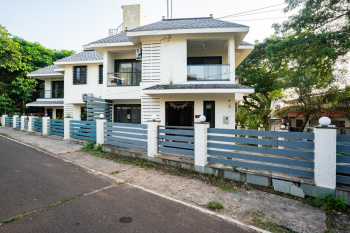 Villa for Sale in Dona Paula, Goa (233 Sq. Meter)