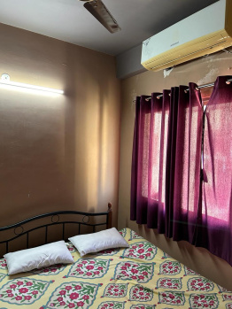 Flats & Apartments for Rent in Vaishno Devi Circle, Ahmedabad (750 Sq.ft.)