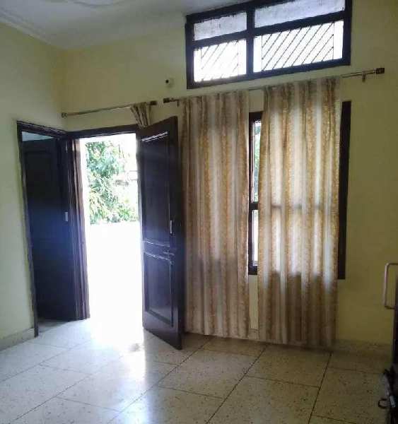 flat for rent in panchkula sector,20
