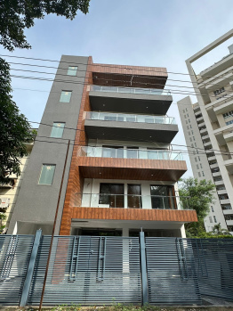 2 BHK Builder Floor for Sale in DLF Phase II, Gurgaon (2100 Sq.ft.)