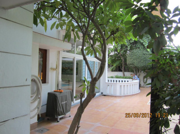 Independent House for Sale in DLF Phase I, Gurgaon (1000 Sq. Yards)