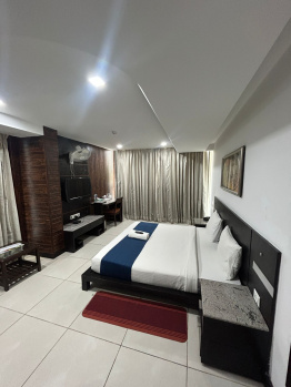 1000 Sq. Yards Banquet Hall & Guest House for Rent in Sun City, Gurgaon