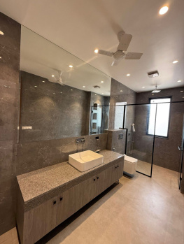 Builder Floor for Sale in Sector 15, Gurgaon (4518 Sq.ft.)