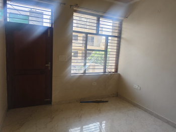 3 BHK Flats & Apartments for Rent in Sector 28, Faridabad (2250 Sq.ft.)
