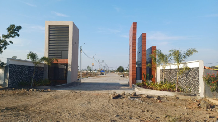 Residential Plot For Sale In Ujjain Road, Indore (800 Sq.ft.)