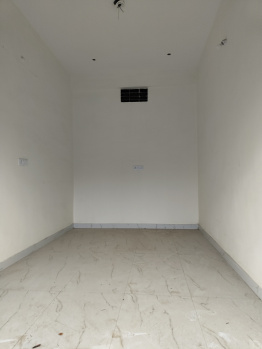 Commercial Shops for Rent in Arera Colony, Bhopal (300 Sq.ft.)