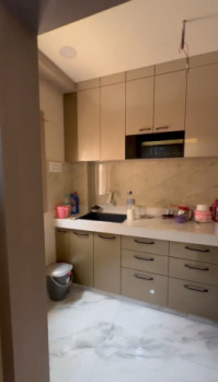 1 BHK Flats & Apartments for Sale in Chhatikara Road, Vrindavan (575 Sq.ft.)