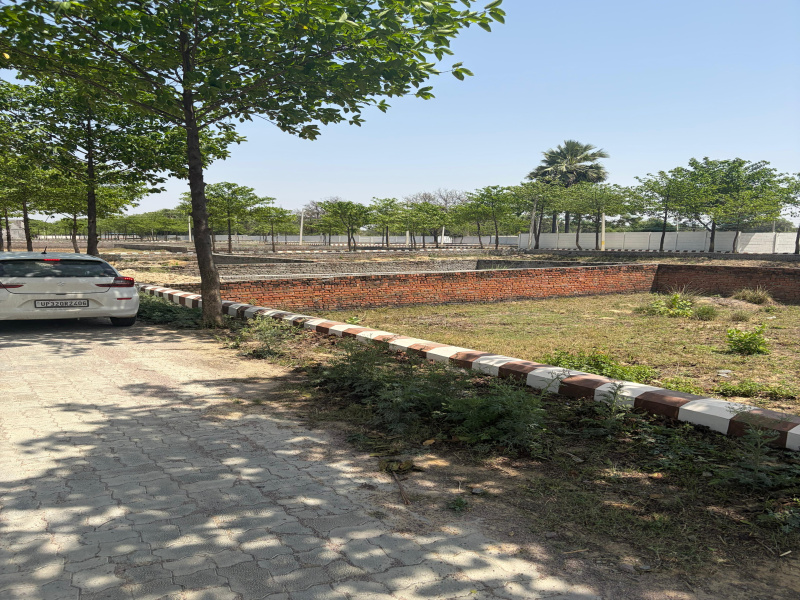 Residential Plot For Sale In Kanpur Road, Lucknow (800 Sq.ft.)