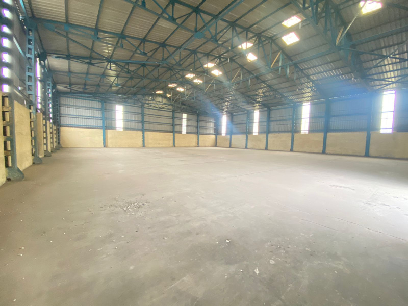 Available Warehouse premises Rental Basic at: Shilphata Road Nearby Shilphata toll plaza.