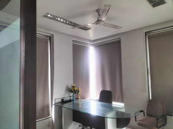 1 BHK Flats & Apartments for Sale in Kopri Naka, Mumbai (390 Sq.ft.)