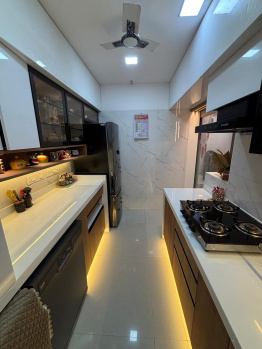 Flats & Apartments for Sale in Shastri Nagar, Mumbai (908 Sq.ft.)