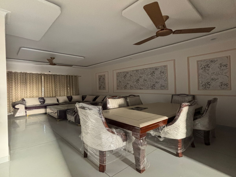2 BHK Flats & Apartments For Sale In SAS Nagar, Mohali (90 Sq. Yards)