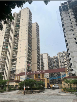 1.5 BHK Flats & Apartments for Sale in Chi IV, Greater Noida (1010 Sq.ft.)