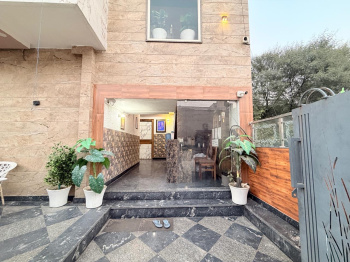 Banquet Hall & Guest House for Sale in Sunrakh Bangar, Vrindavan (176 Sq. Yards)