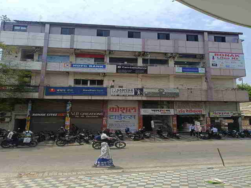 817 Sq.ft. Commercial Shops For Sale In Jatharpeth, Akola