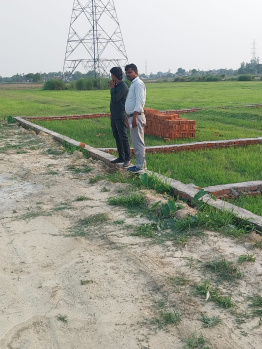 Sonbarsa bazar NH.28 se 100mtr ki duri pe