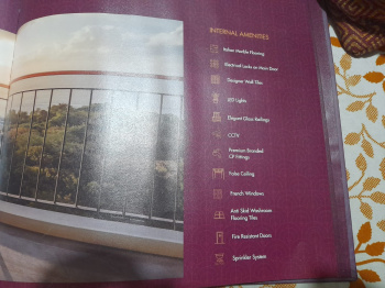 Flats & Apartments for Sale in Vile Parle West, Mumbai (1700 Sq.ft.)
