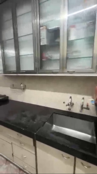 Flats & Apartments for Sale in Andheri West, Mumbai (800 Sq.ft.)