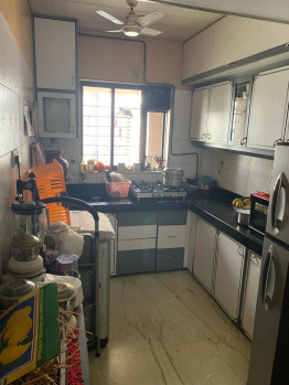 Flats & Apartments for Sale in Vile Parle West, Mumbai (550 Sq. Meter)