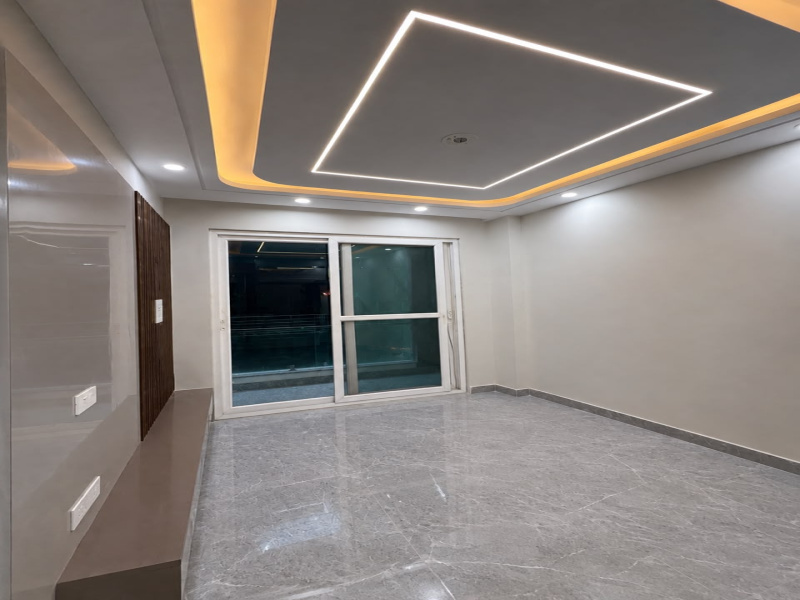 Builder Floor For Sale In Janakpuri, Delhi (713 Sq.ft.)