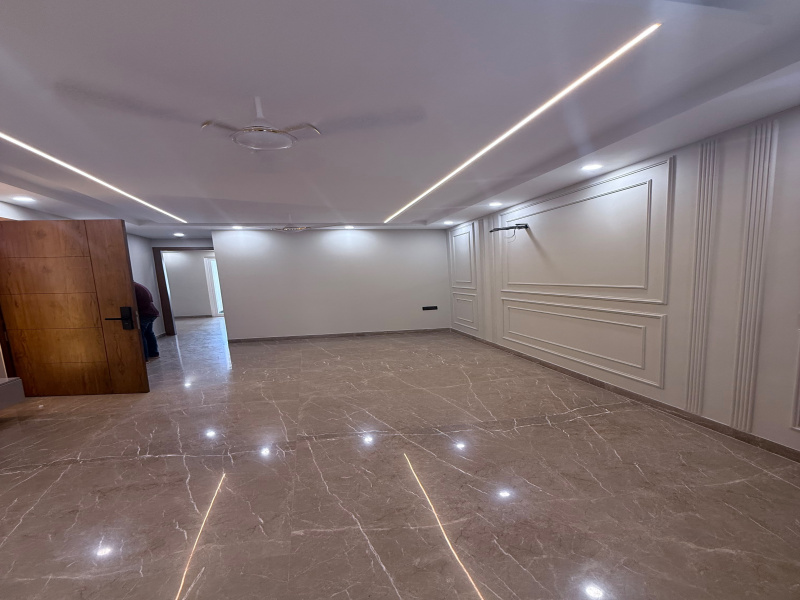3 BHK Builder Floor For Sale In Block A, Janakpuri, Delhi (1330 Sq.ft.)