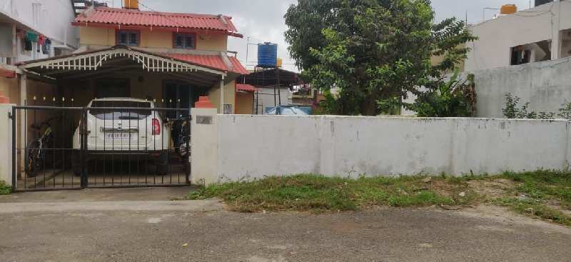 55 * 56 SITE FOR SALE WITH OLD HOUSE in GOWRI KALUVE