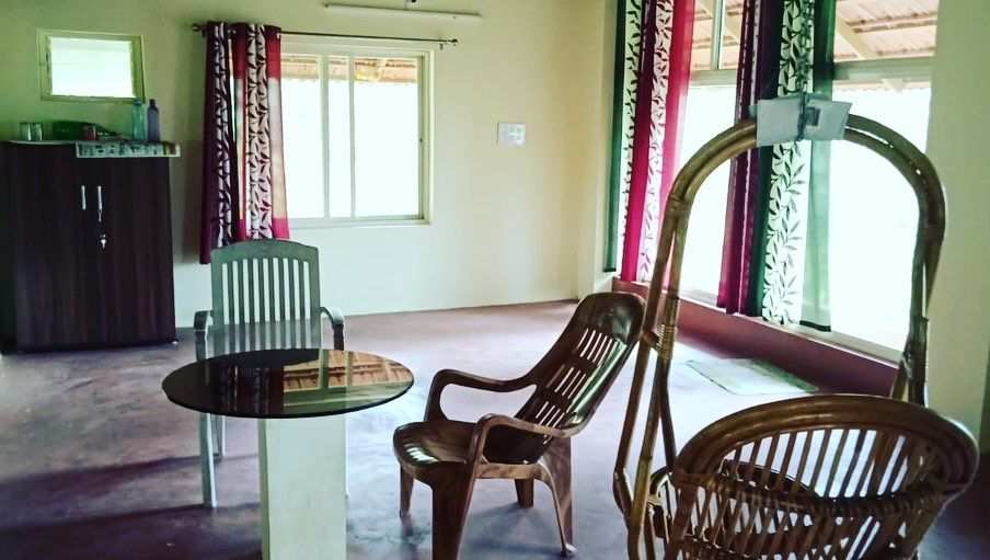 Well maintained 1.5 acres coffee estate and bungalow for sale in Coorg