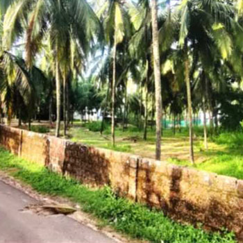 Beach front land villa and house for sale in Mangalore