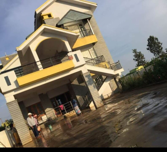 🏠 2 BHK House For Lease – Chikkamagaluru