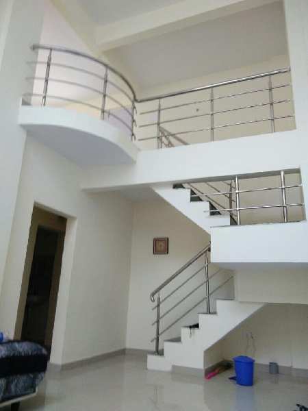 1250 Sq.ft. Penthouse for Sale in Wai, Satara