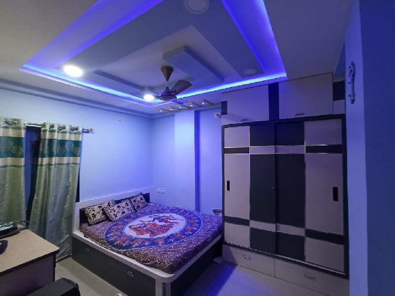 1100 Sq.ft. Penthouse for Sale in Waghodia Road, Vadodara