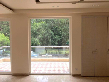 4 BHK Builder Floor for Sale in Block C, Anand Niketan, Delhi (400 Sq. Yards)