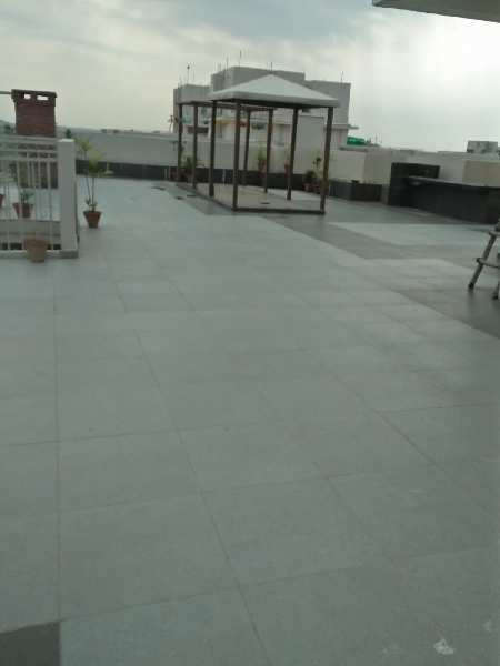 Ready to move Pent house for sale in Zirakpur