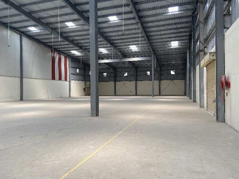 Warehouse in tepla for rent