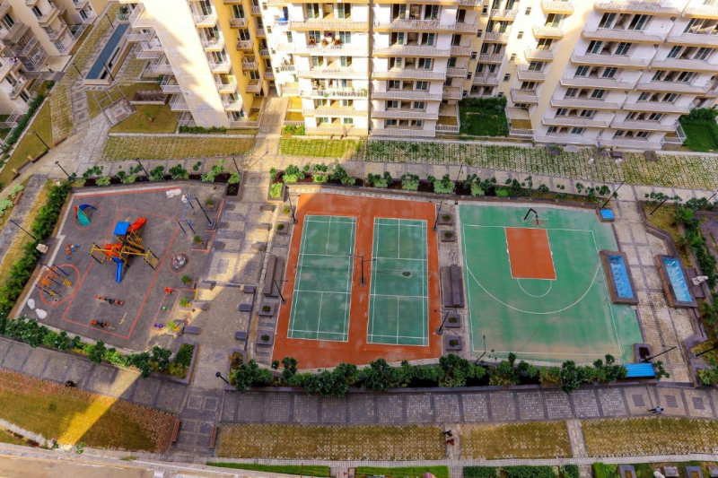 4 BHK Flats & Apartments for Sale in Techzone 4, Greater Noida (1995 Sq.ft.)