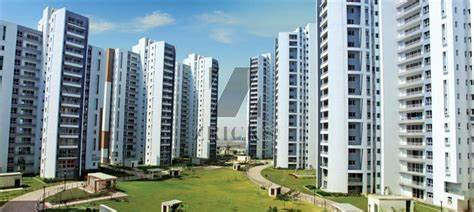 3 BHK Flats & Apartments for Sale in Sector 1, Greater Noida (1495 Sq.ft.)