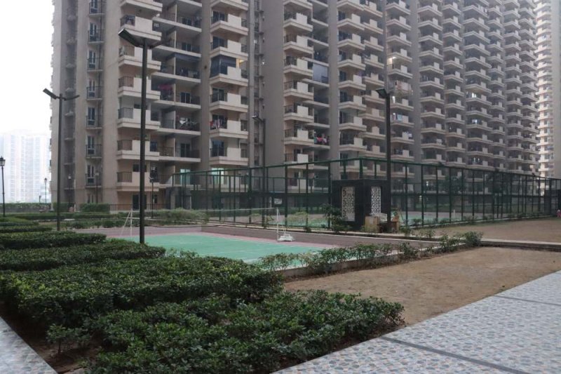3 BHK Flats & Apartments for Sale in Sector 1, Noida (1420 Sq.ft.)