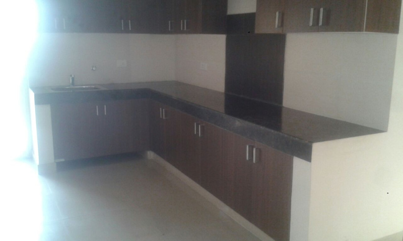 3 BHK Flats & Apartments for Sale in Sector 137, Noida (1270 Sq.ft.)