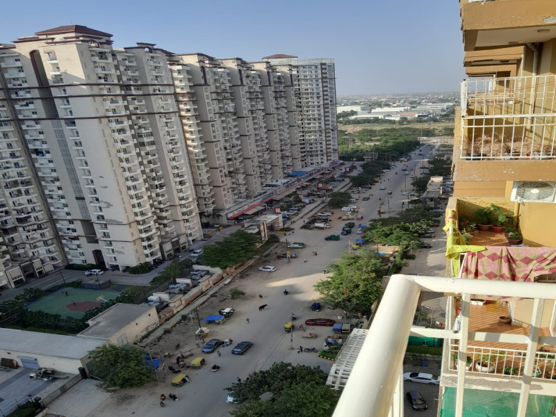 2 BHK Flats & Apartments for Sale in Techzone 4, Greater Noida (940 Sq.ft.)