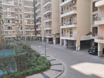 3 BHK Flats & Apartments for Sale in Gaur City 1, Greater Noida (1470 Sq.ft.)