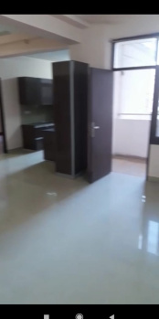 2 BHK Flats & Apartments for Sale in Sector 77, Noida (1135 Sq.ft.)