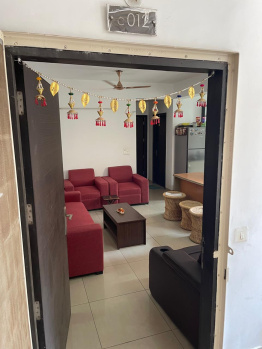 2 BHK Flats & Apartments for Sale in Sector 168, Noida (1085 Sq.ft.)