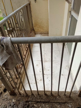 Flats & Apartments for Sale in Sector 120, Noida (1135 Sq.ft.)