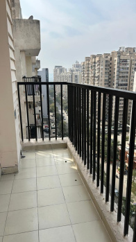Flats & Apartments for Sale in Sector 4, Greater Noida (1050 Sq.ft.)