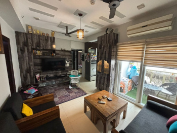 Flats & Apartments for Sale in Techzone 4, Greater Noida (980 Sq.ft.)