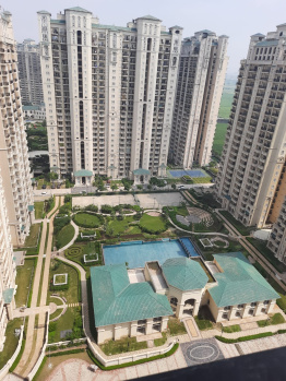 Flats & Apartments for Sale in Sector 150, Noida (1675 Sq.ft.)